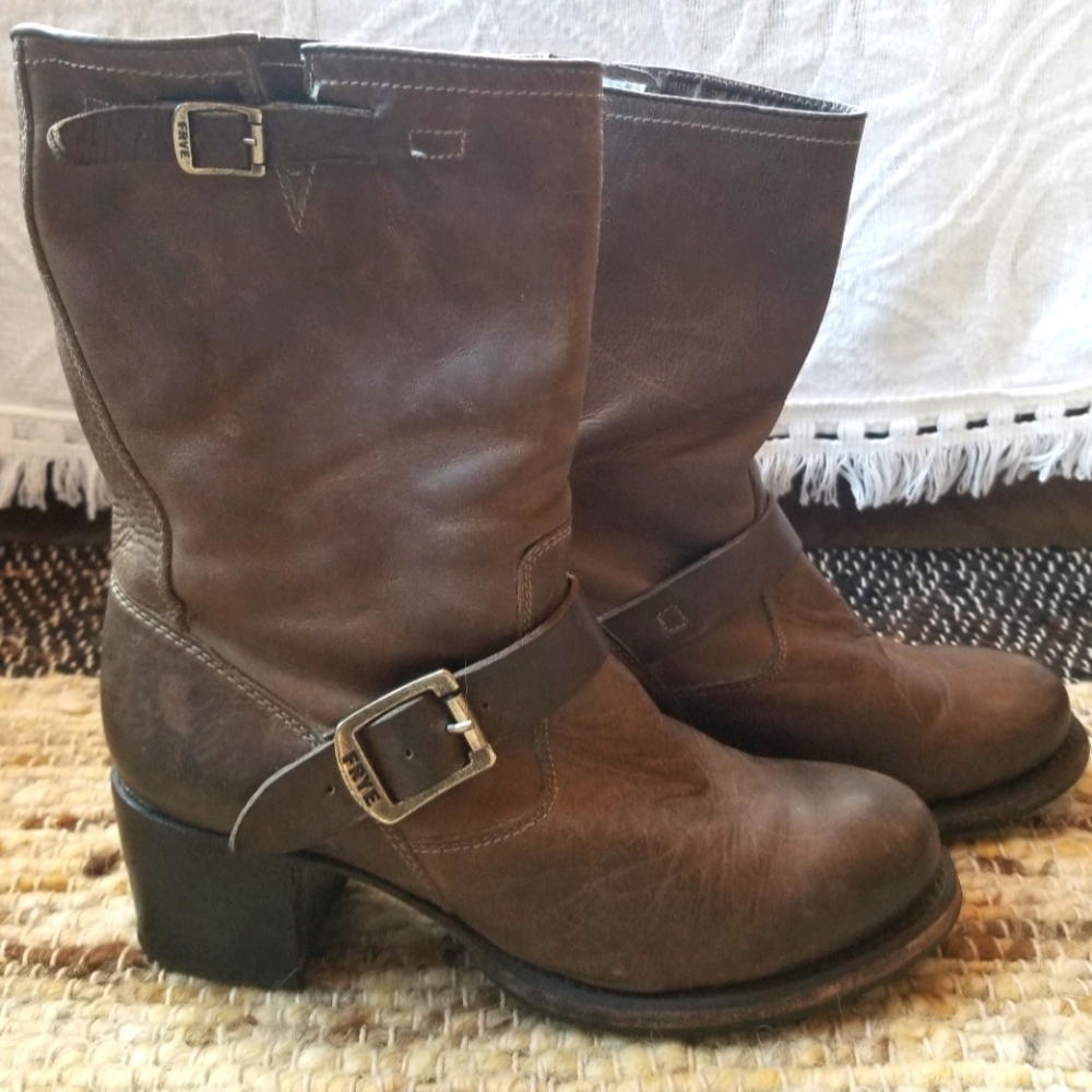 Frye womens mid calf heel boot